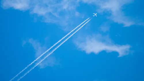 La Rochelle : un avion se pose sans train d’atterrissage