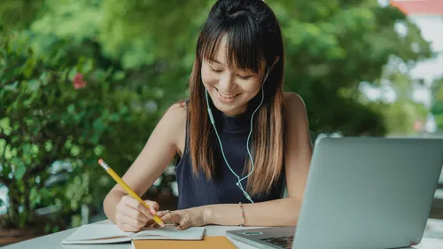 Le TOP 5 des chansons de la rentrée 