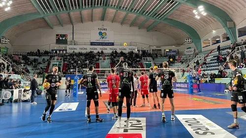 Volley : Tours dos au mur pour la finale retour de la Ligue A
