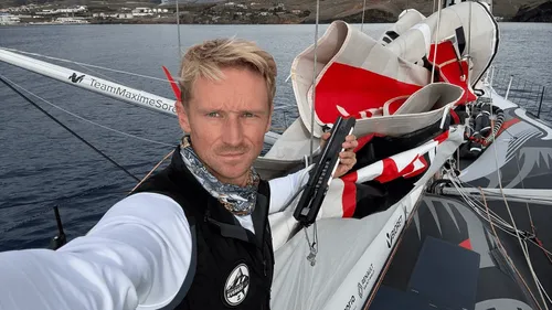 Vendée Globe 2024 : le Breton Maxime Sorel abandonne