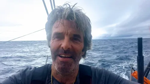 Le dernier du Vendée Globe non classé ?