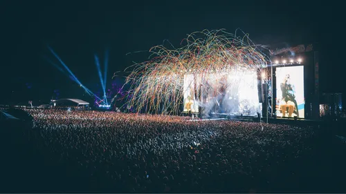 Les Vieilles Charrues 2025 : Zaho de Sagazan, Ofenbach, Sex...