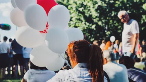 Tours : 200 personnes ont marché en hommage à Pharell, tué fin...