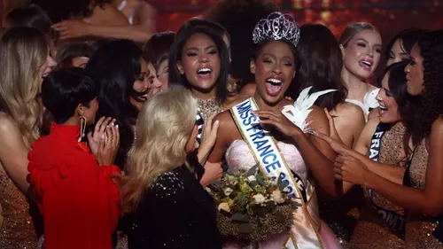 SONDAGE - Êtes-vous satisfait du résultat de Miss France ?