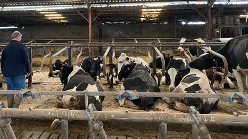 Un agriculteur s'adapte au handicap