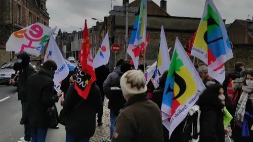 Les enseignants sont descendus dans la rue à Charleville
