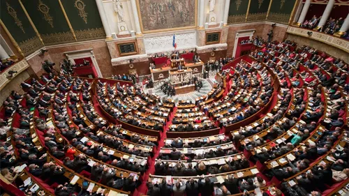 Vote de confiance : que vont voter nos députés ? 