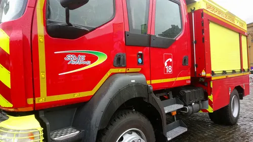 Plusieurs rues deviennent glissantes après une fuite de gasoil