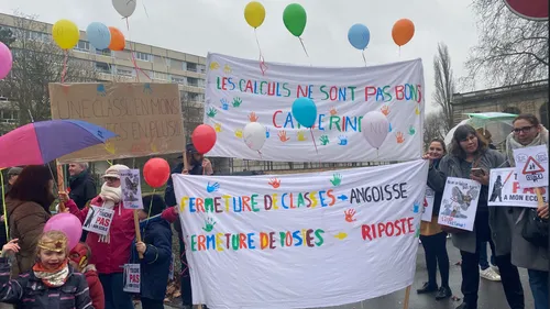 Fermeture de classes : les enseignants et les parents s'inquiètent