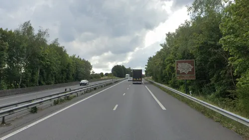 Voie neutralisée, basculement sur la voie opposée, des travaux...