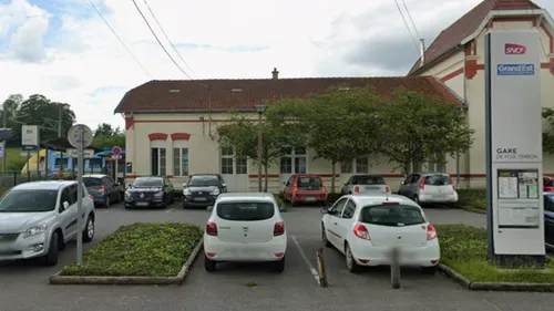 Une violente bagarre après le match de Coupe de France entre Reims...