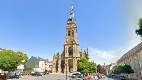 De gros travaux de rénovation pour la Basilique de Mézières
