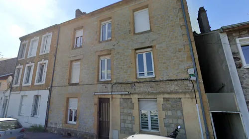 Début d'incendie dans un appartement, 3 personnes transportées à...