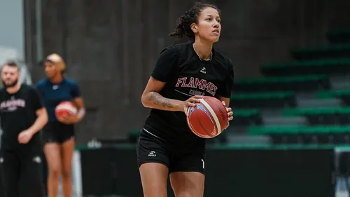 Premier match de championnat pour  les Flammes Carolo ce mercredi