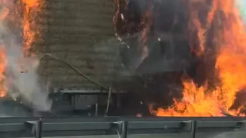 Ardennes - Une remorque de paille en feu sur l'autoroute ce mercredi