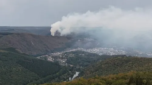 Ardennes - Incendie à Monthermé : une dizaine d’hectares déjà...