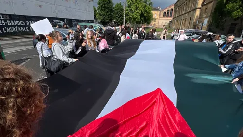 Des lycéens rassemblés pour la cause palestinienne