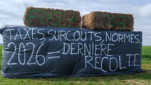 Taxes, hausse des prix...Des agriculteurs se sont mobilisés le long...