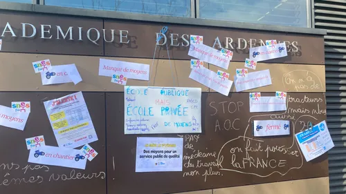 Les professeurs se sont rassemblés à Charleville ce jeudi