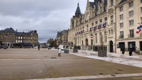 Un rassemblement contre l'antisémitisme à Charleville-Mézières