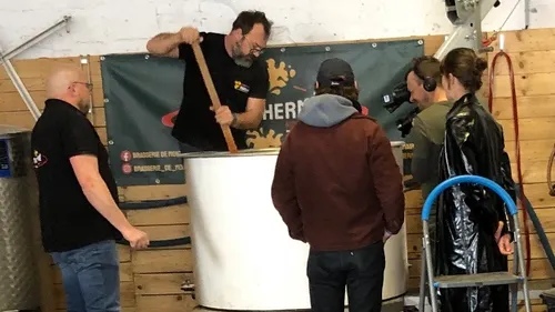 Le Village préféré des Français en tournage à Monthermé