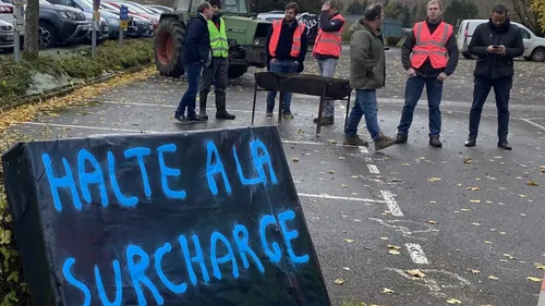 Mobilisation des agriculteurs : début d'un barrage filtrant sur...