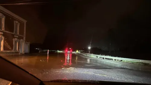 [Vidéo] Les fortes pluies inondent les routes des Ardennes