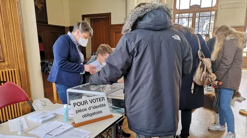 Présidentielles : Marine Le Pen arrive en tête du second tour dans...