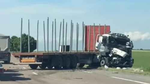 Accident entre deux poids-lourds