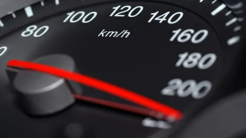 Flashé à plus de 200km/h sur l'A304