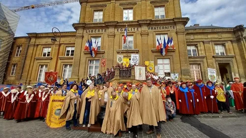 Entre tradition et renouveau pour le Festival des Confréries en...