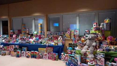 Près de 3000 jouets avaient pu être collectés et offerts dans les...