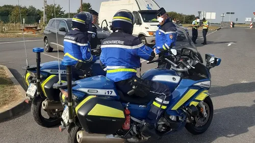 Un véhicule immatriculé en Belgique stoppé par les gendarmes