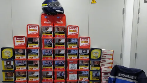 Plus de 16 kilos de tabac de contrebande saisis.