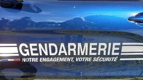 2 personnes blessées dans un choc frontal