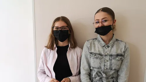 Charleville : Gabrielle et Caroline en finale du concours Science...