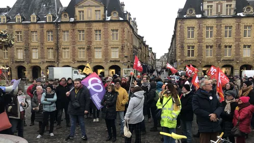 200 personnes dans les rues de Charleville contre la loi immigration