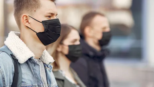 Covid 19 : comment se protéger pendant les fêtes ? 