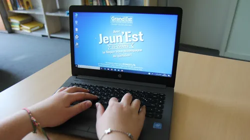 Ordinateurs : 100% des lycées de la Région équipés