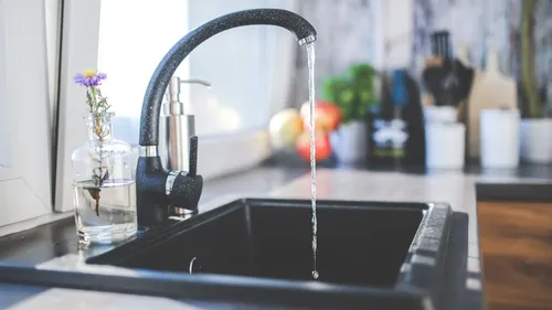 Bouteille en plastique ou eau du robinet ? L'avis des Ardennais