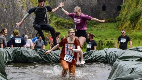 Une fête pour tous et des courses complètement déjantées