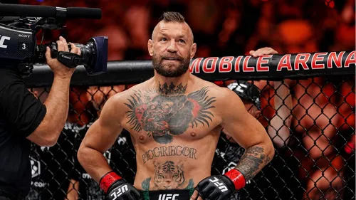 Conor McGregor demande un 'no contest' après l'UFC 329