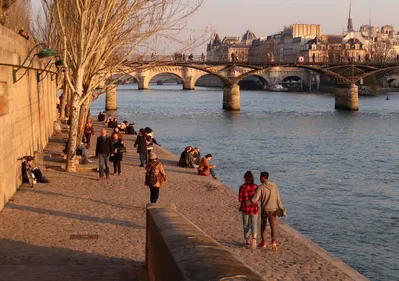 Une vague de froid arrive en France : manteaux et gelées de retour
