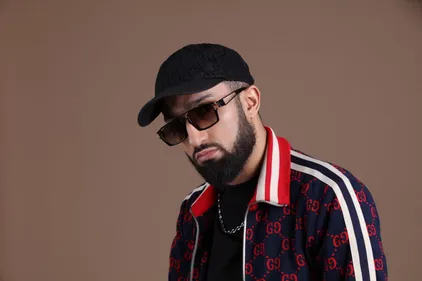 Niro annonce que son nouvel album est bientôt fini 