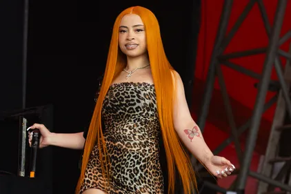 Ice Spice condamnée à comparaître dans le procès de Wig Company