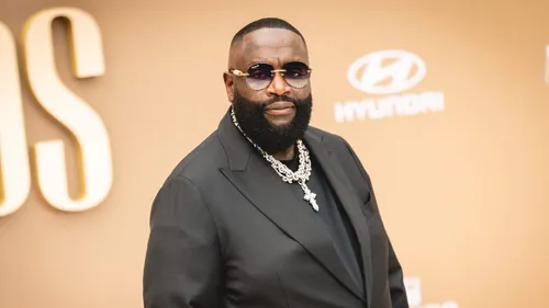 Rick Ross arrêté pour violence domestique à Miami Beach