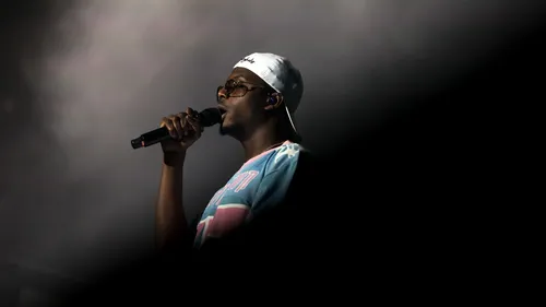 Ninho lance un mini-documentaire sur 'MILS IV' 