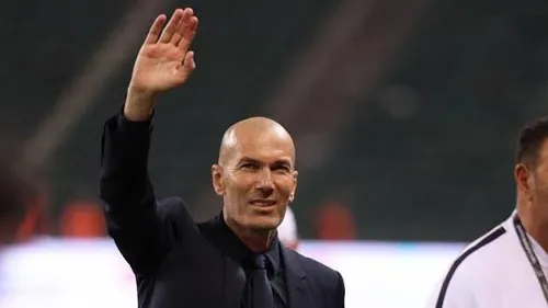 Zinédine Zidane réussit son baptême du feu avec l'équipe de France