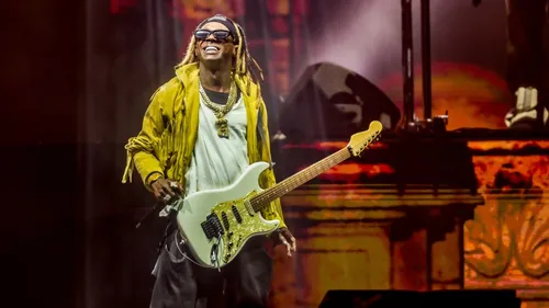 Lil Wayne annonce ses fiançailles avec Madi Cannon