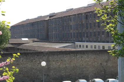 Val-de-Marne : un détenu décède dans un incendie à la prison de...